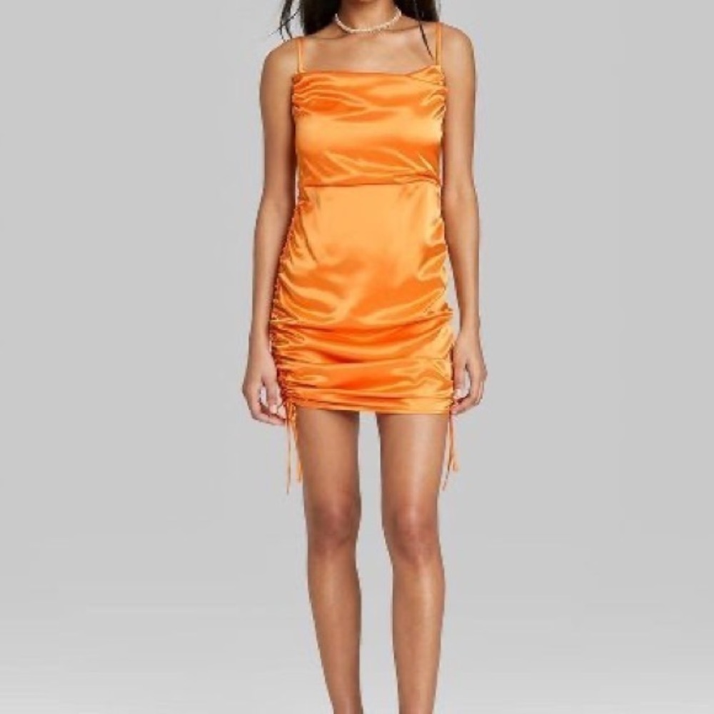⭐️nwt Wild Fable Orange Satin Sleeveless Ruched Side Bodycon Dress⭐️